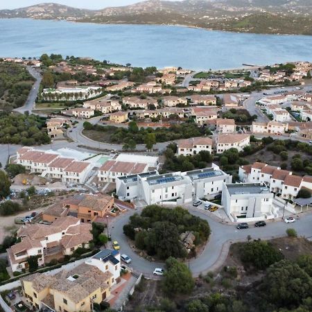 Mt Consulting Vacanze Cannigione Eksteriør billede